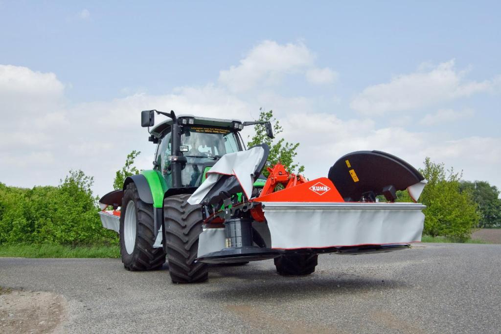 Kuhn trommelmaaier frontaanbouw Zwienenberg Markelo